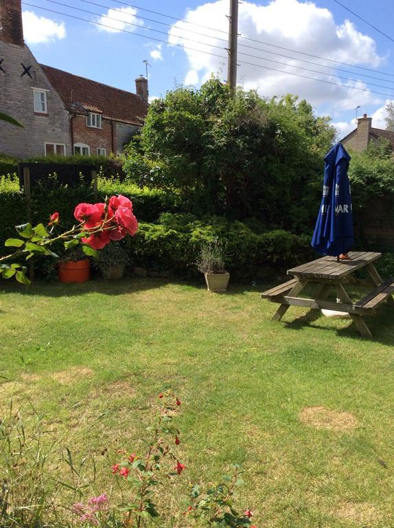 Langport The Old Pound Inn מראה חיצוני תמונה